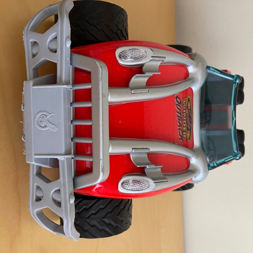 Megatech Mega-Sidewinders Remote Control Car - Picture 5 of 9